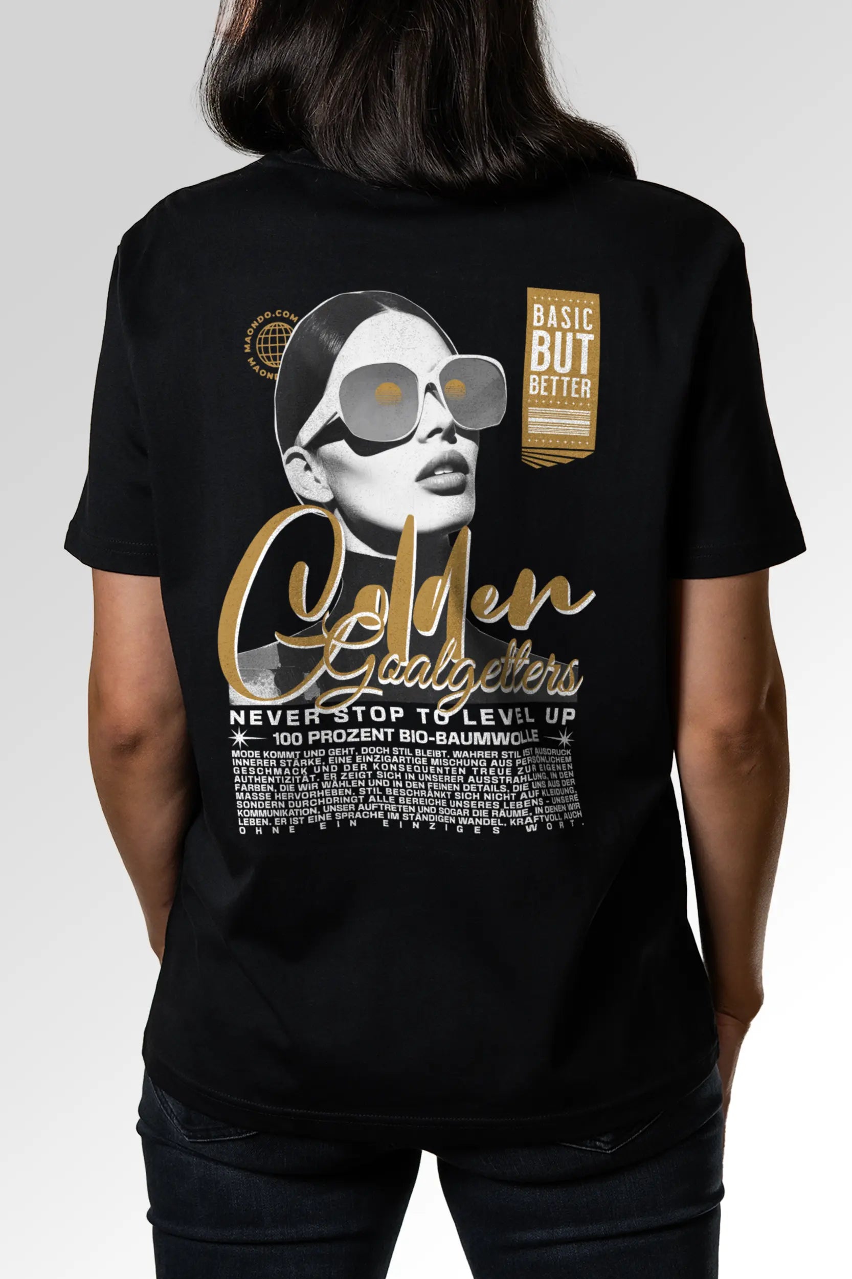Vorschau des Organic Unisex T-Shirts von Maondo mit dem Design Golden Goalgetters in der Farbe Black