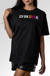Vorschau des Organic Unisex T-Shirts von Maondo mit dem Design Ich bin Spezial in der Farbe Black