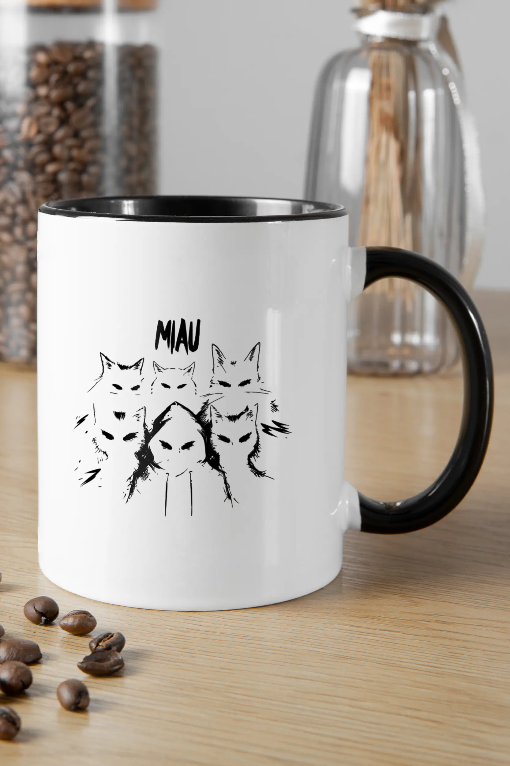 Titelbild der Keramik Tasse von Maondo mit dem Design Miau Gang in der Farbe Schwarz-Weiß