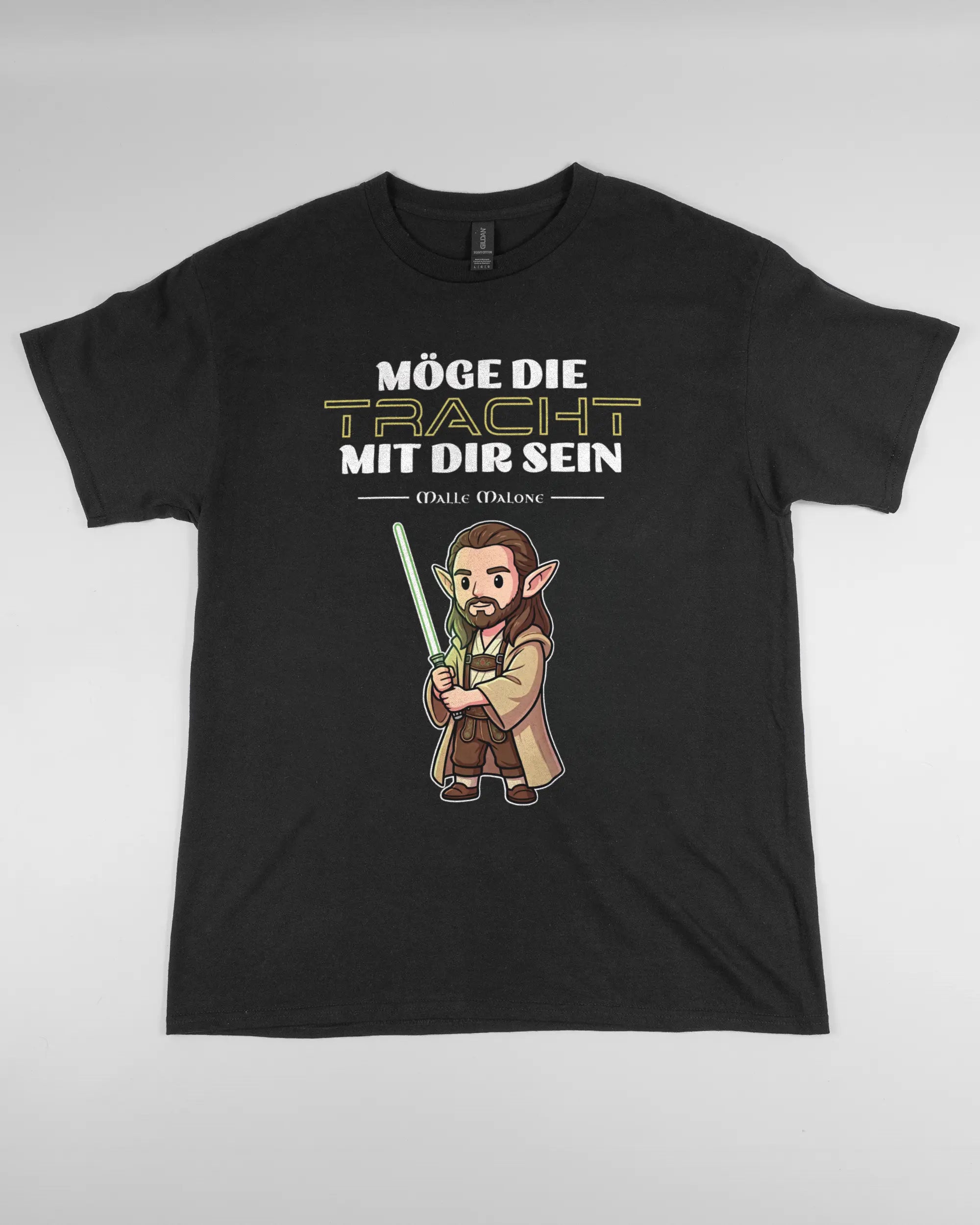 Vorderseite des Basic Unisex T-Shirt Regular von Maondo mit dem Design Tracht mit dir in der Farbe Black und in der Größe L flach auf den Boden gelegt