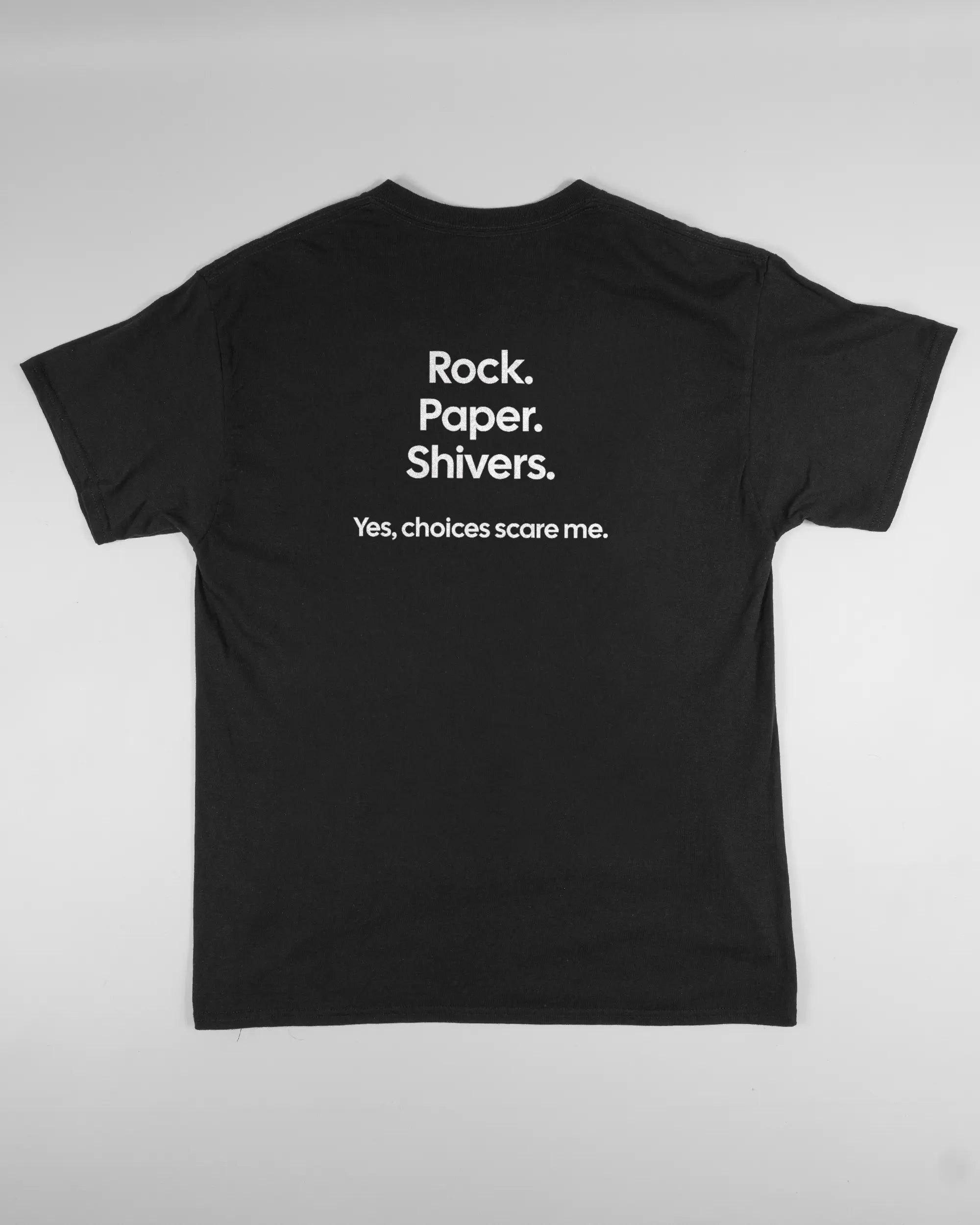 Rückseite des Basic Unisex T-Shirt Regular von Maondo mit dem Design Rock Paper Shivers in der Farbe Black und in der Größe L flach auf den Boden gelegt