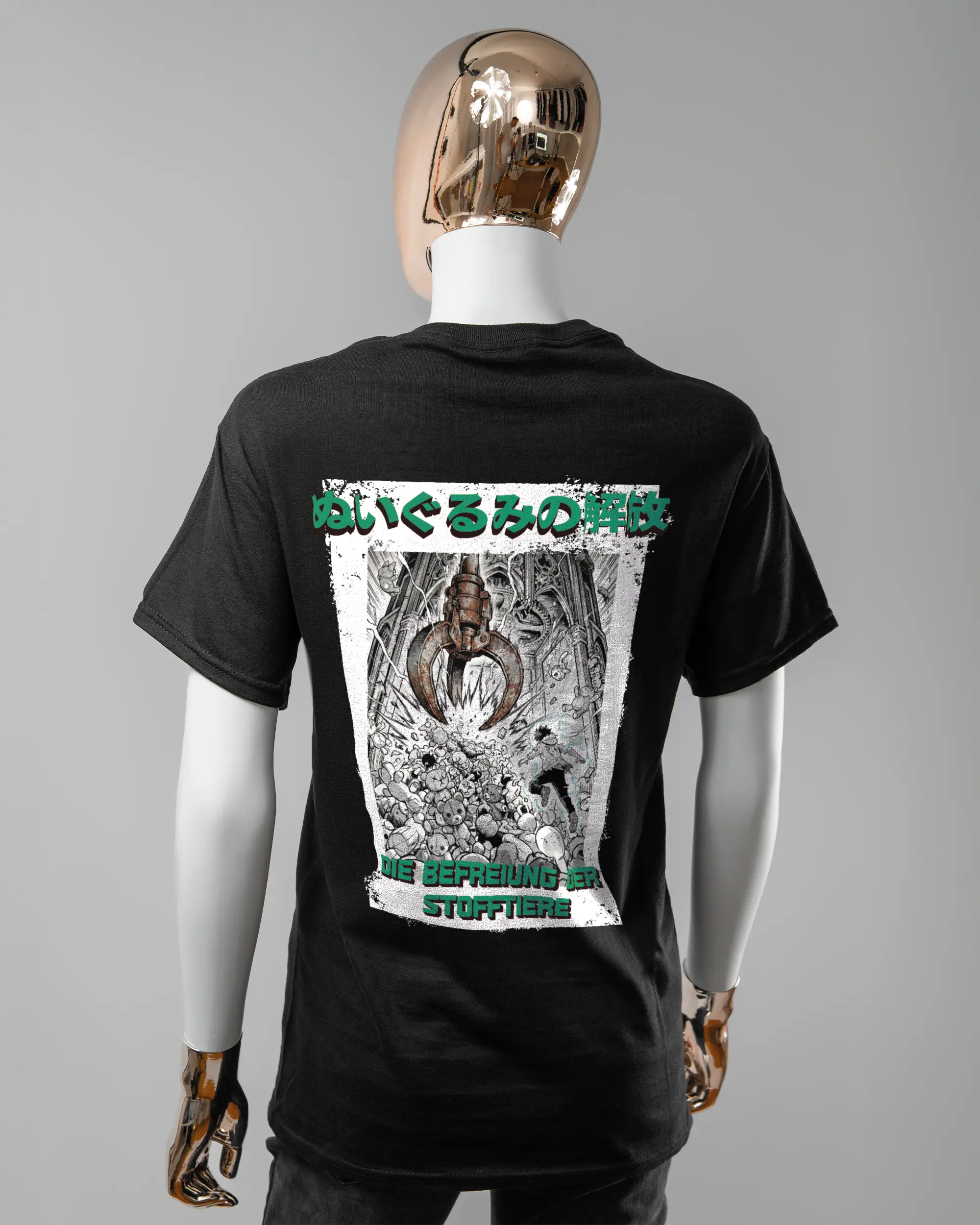 Rückseite des Basic Unisex T-Shirt Regular von Maondo mit dem Design Save 1 Stofftier in der Farbe Black und in der Größe S getragen von einer femininen Puppe