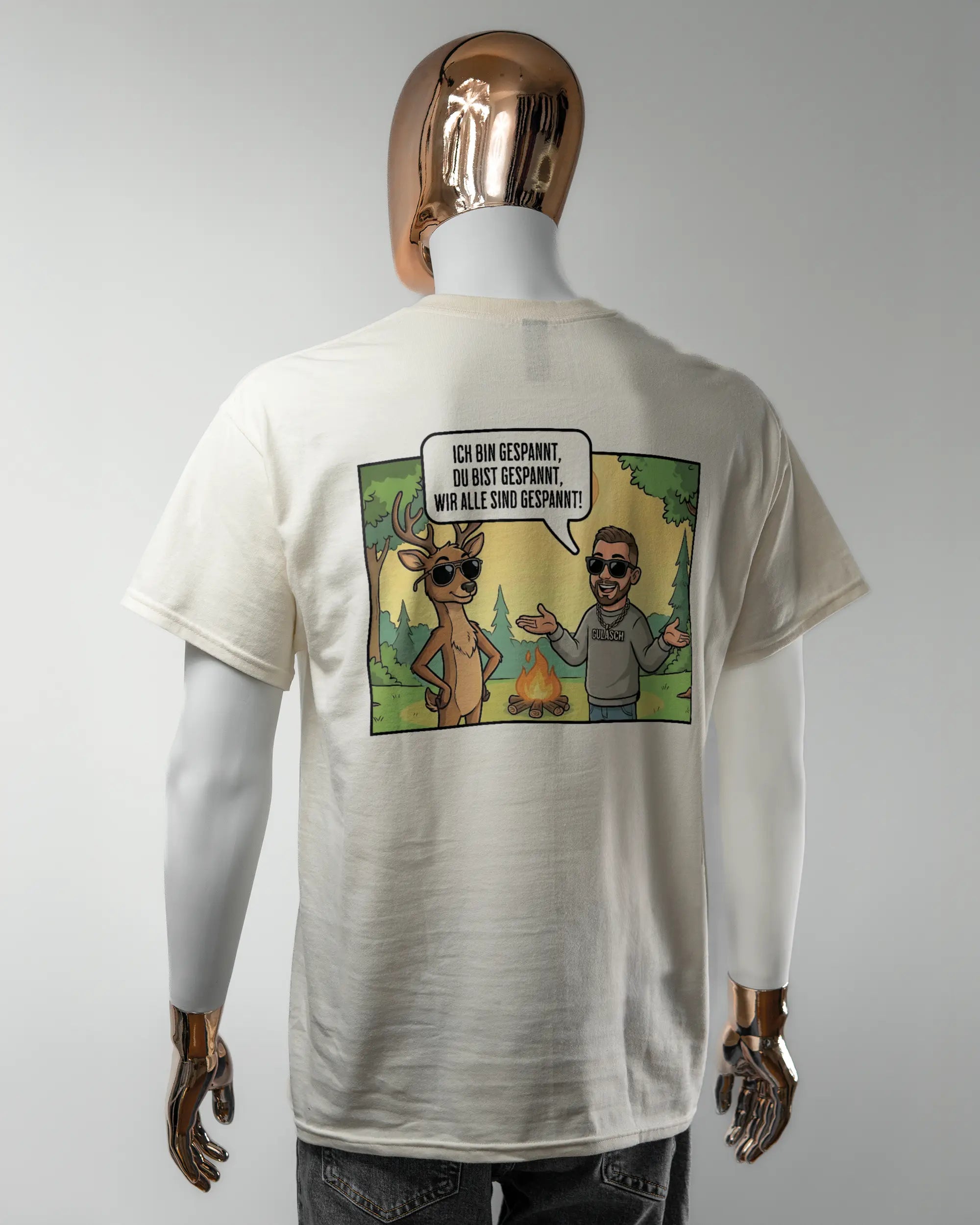 Rückseite des Basic Unisex T-Shirt Regular von Maondo mit dem Design Vollspannung in der Farbe White und in der Größe L getragen von einer maskulinen Puppe