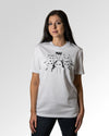 Sekundärer Modelshot der Druckseite des Organic Unisex T-Shirts von Maondo im Casual Fit mit dem Design Miau Gang in der Farbe White
