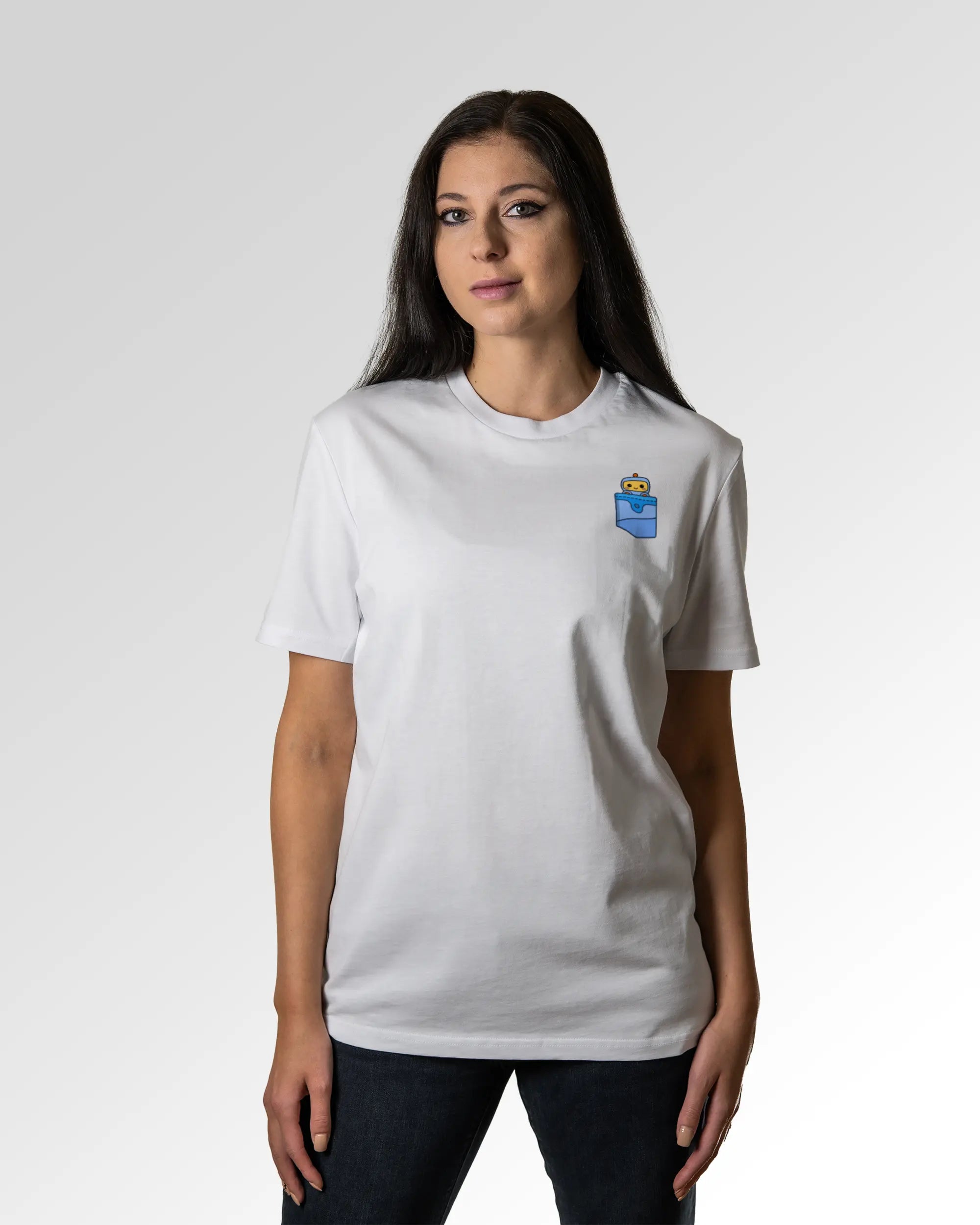 Sekundärer Modelshot der Druckseite des Organic Unisex T-Shirts von Maondo im Casual Fit mit dem Design Taschenbot in der Farbe White