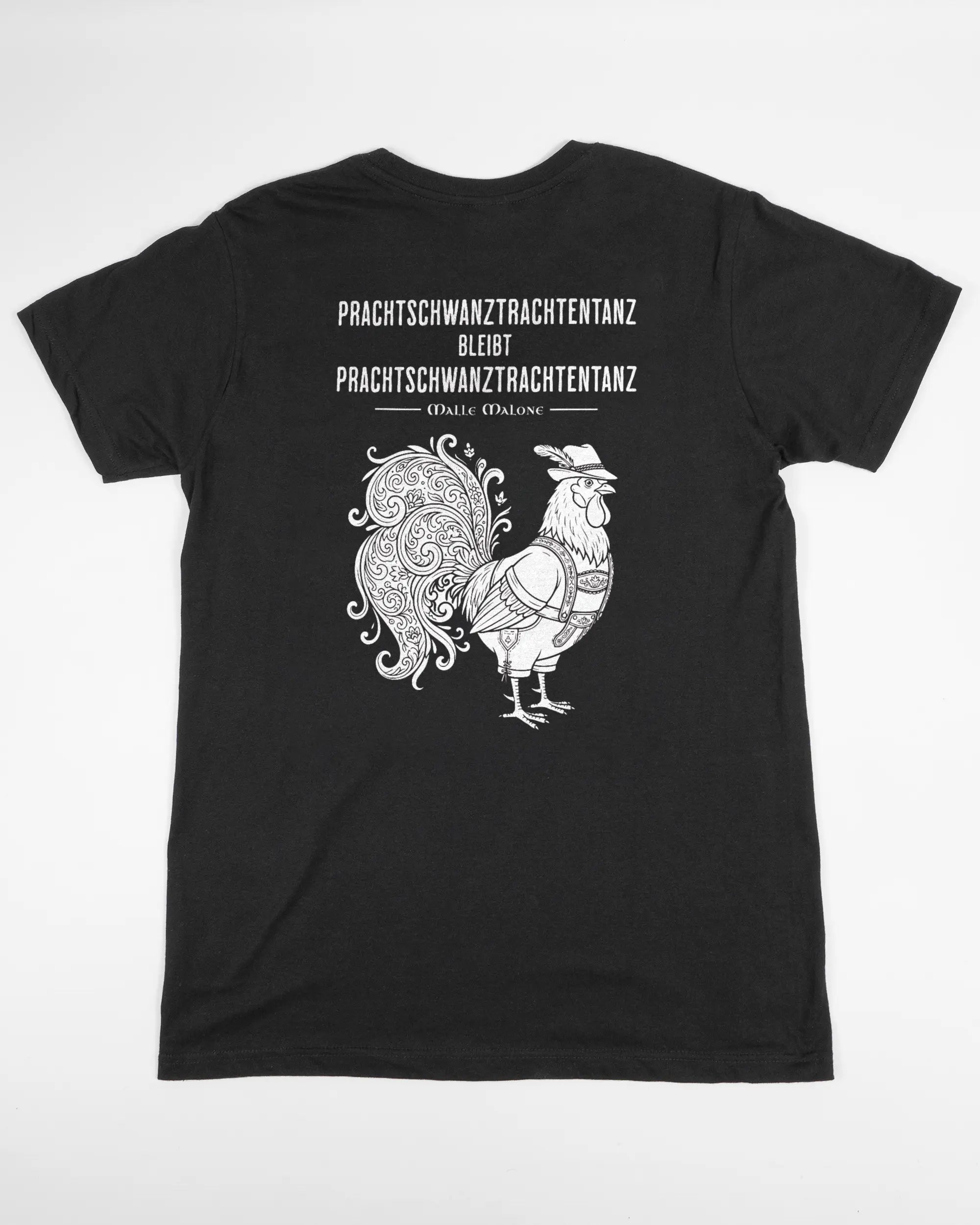 Rückseite des Basic Unisex T-Shirt Soft von Maondo mit dem Design Trachtentanz in der Farbe Black und in der Größe S flach auf den Boden gelegt