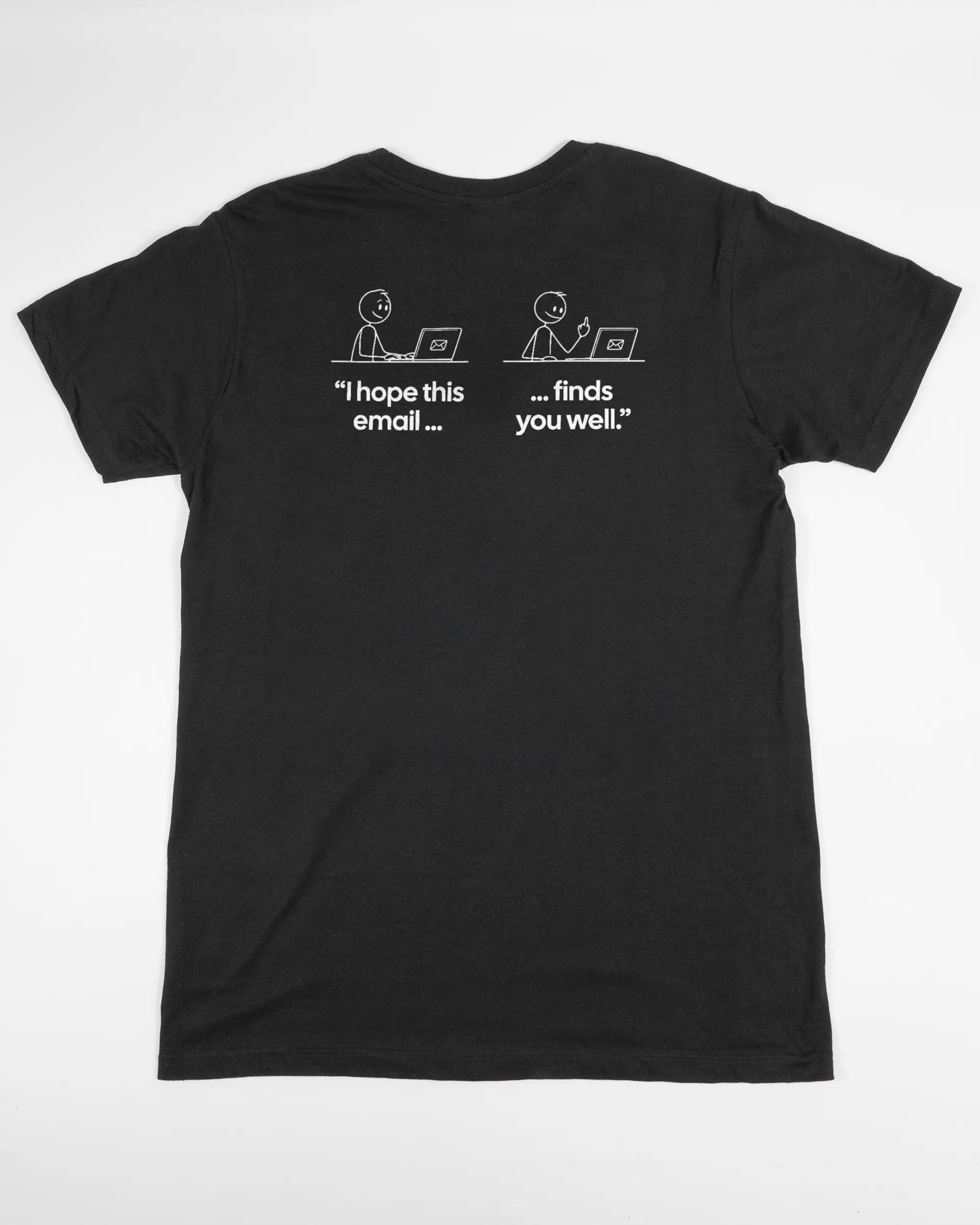 Rückseite des Basic Unisex T-Shirt Soft von Maondo mit dem Design Found me not well in der Farbe Black und in der Größe S flach auf den Boden gelegt