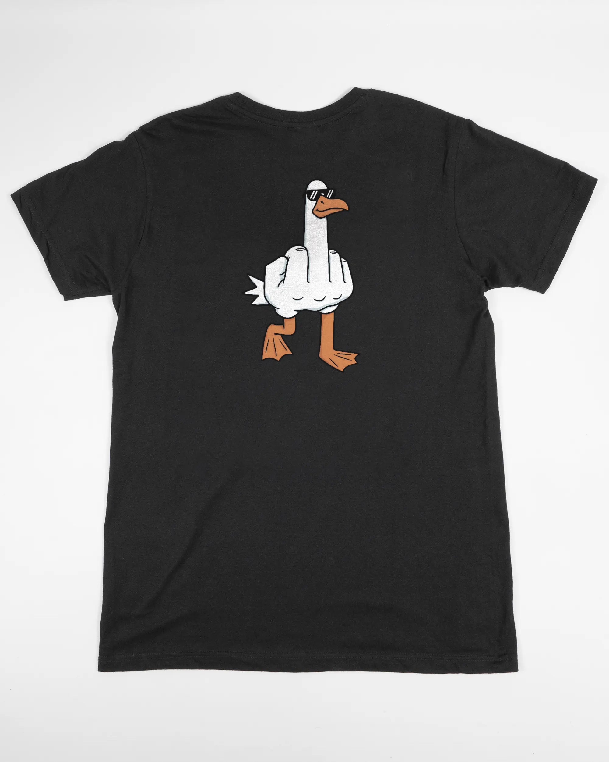 Rückseite des Basic Unisex T-Shirt Soft von Maondo mit dem Design I give a duck in der Farbe Black und in der Größe S flach auf den Boden gelegt