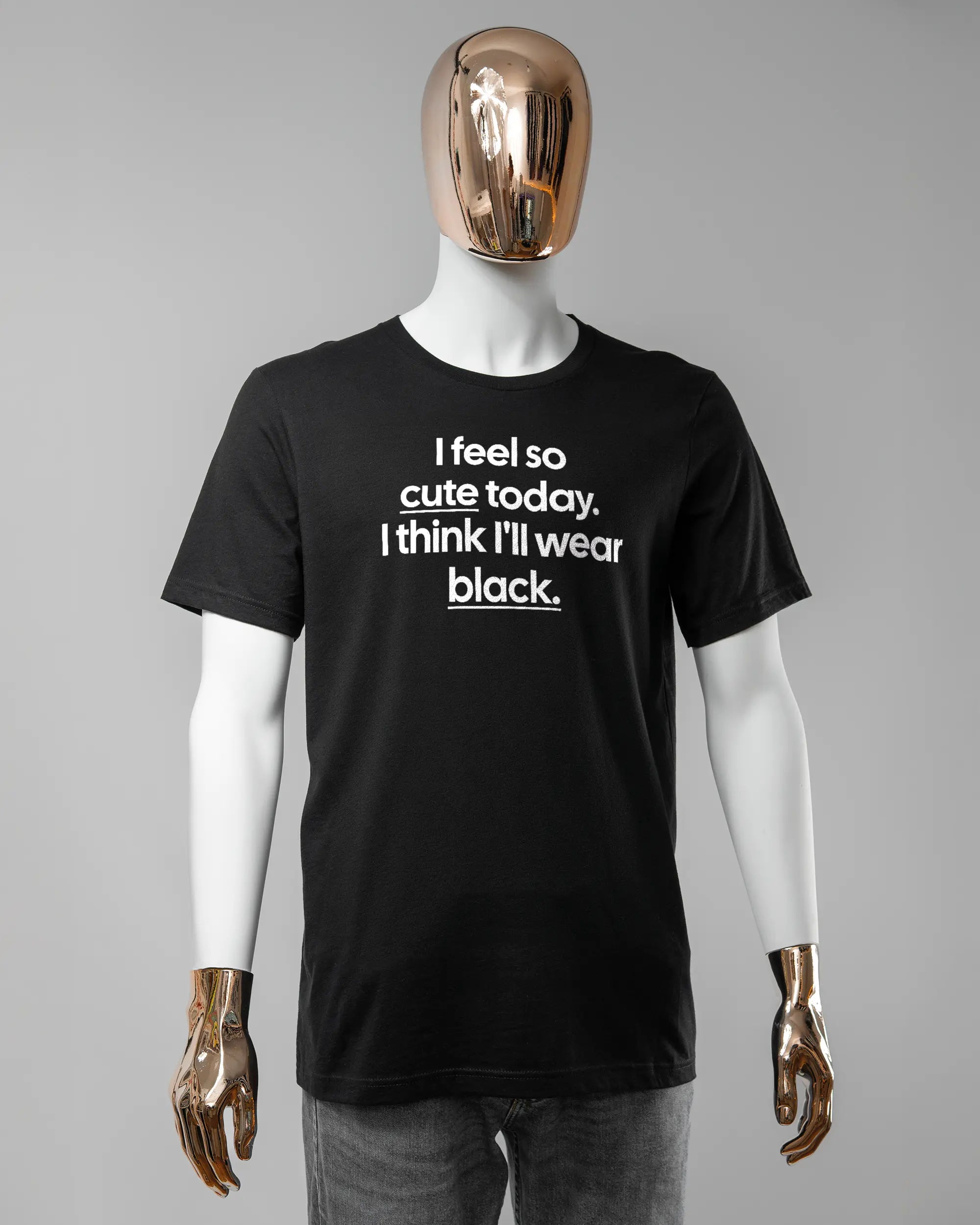 Vorderseite des Basic Unisex T-Shirt Light von Maondo mit dem Design Colorful Day in der Farbe Black und in der Größe L getragen von einer maskulinen Puppe