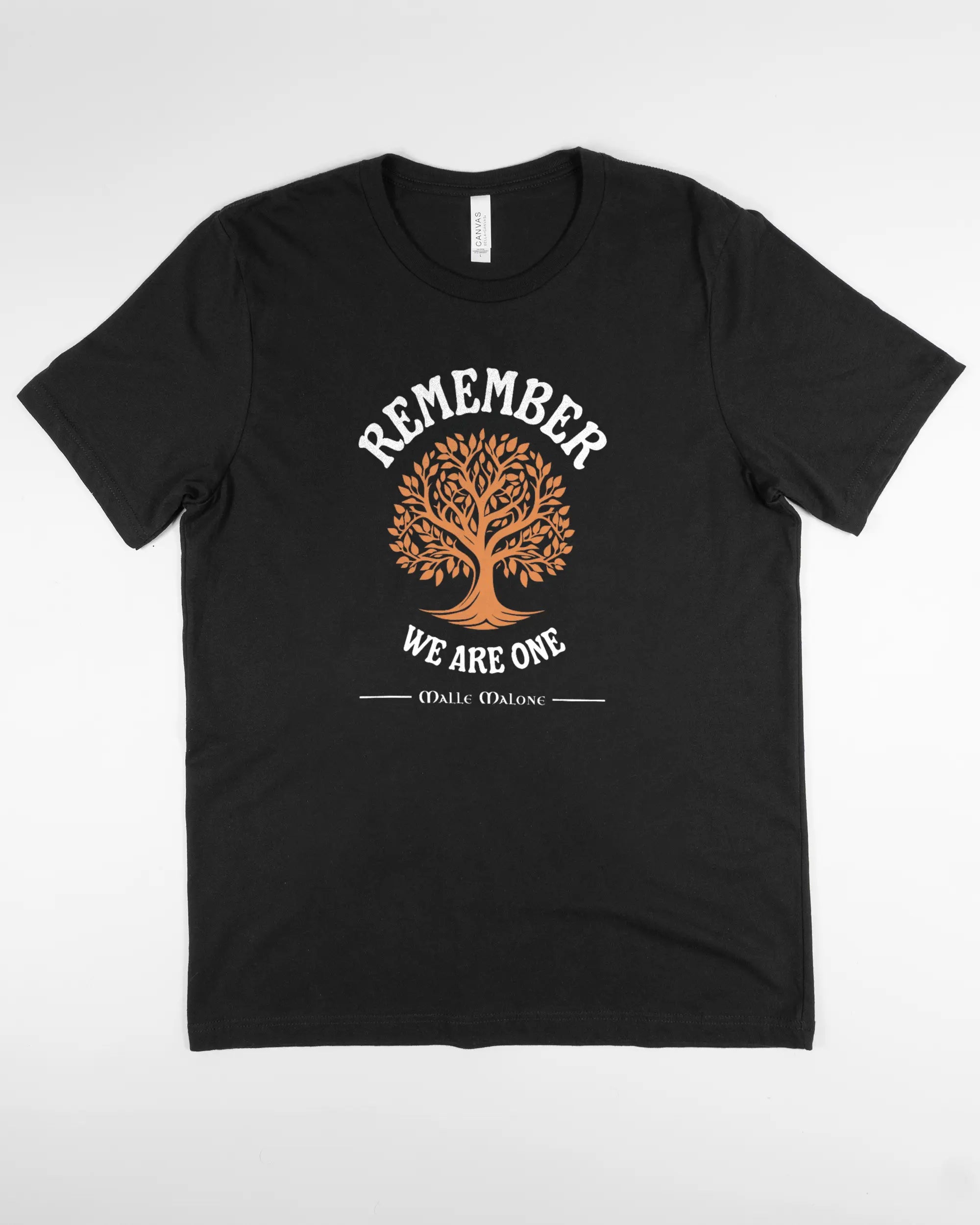 Vorderseite des Basic Unisex T-Shirt Light von Maondo mit dem Design We are one in der Farbe Black und in der Größe L flach auf den Boden gelegt