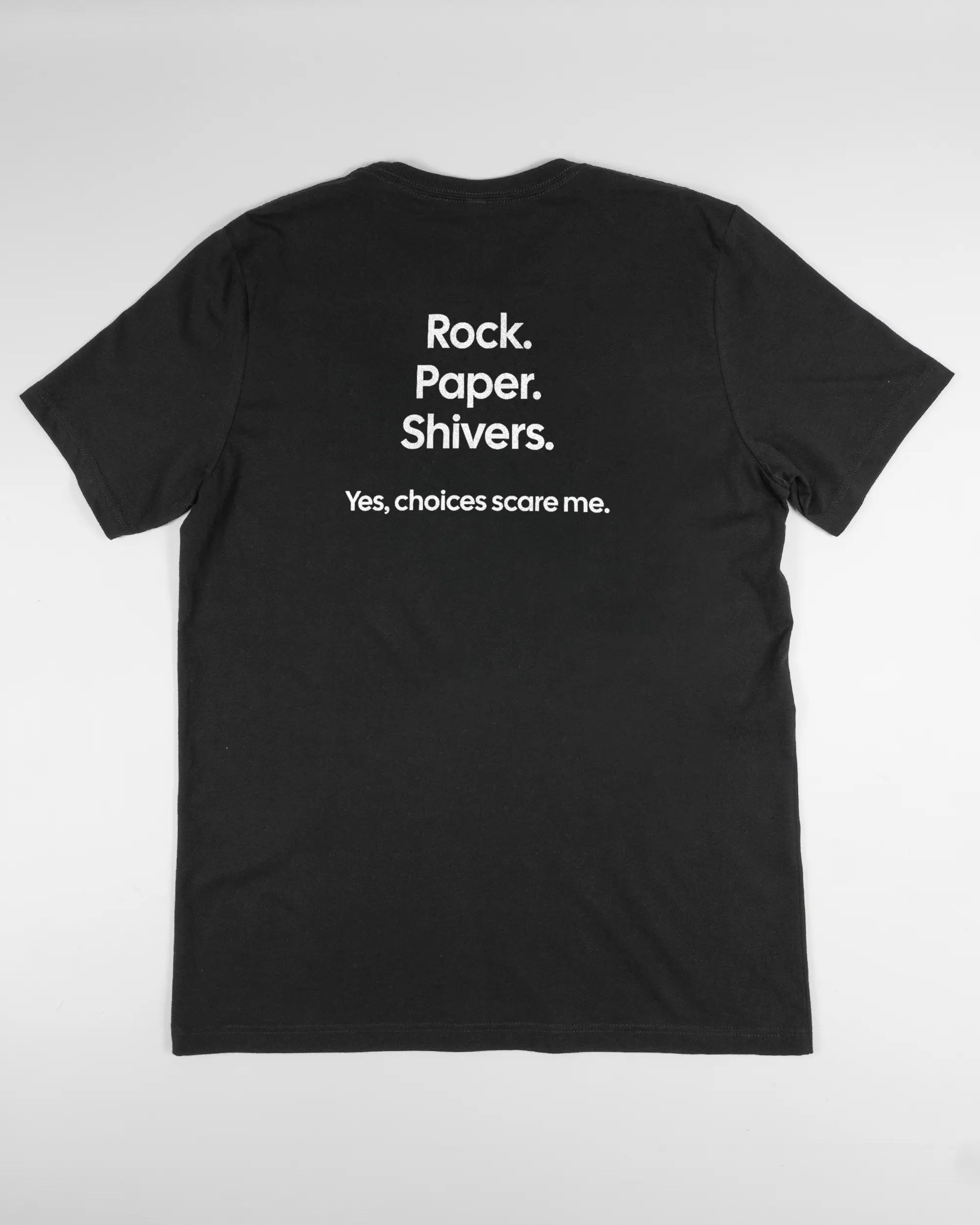 Rückseite des Basic Unisex T-Shirt Light von Maondo mit dem Design Rock Paper Shivers in der Farbe Black und in der Größe L flach auf den Boden gelegt