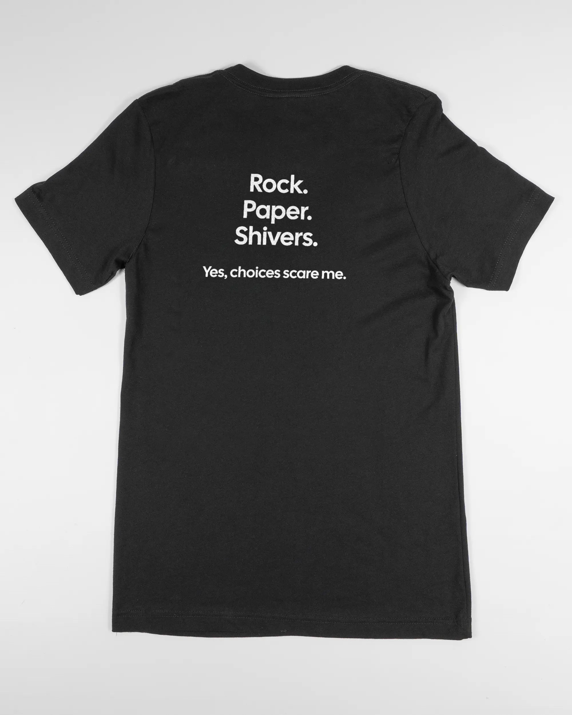 Rückseite des Basic Unisex T-Shirt Light von Maondo mit dem Design Rock Paper Shivers in der Farbe Black und in der Größe S flach auf den Boden gelegt