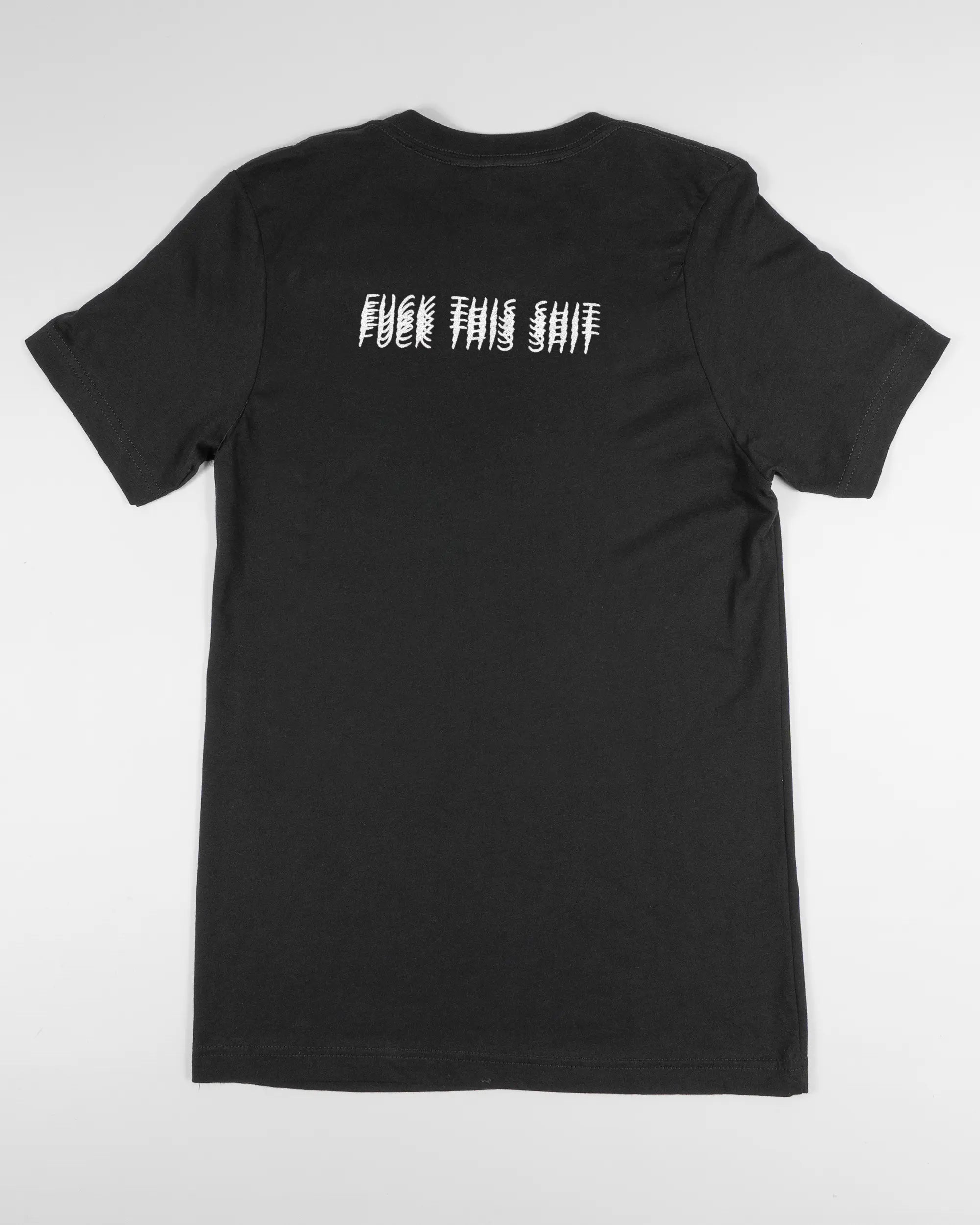 Rückseite des Basic Unisex T-Shirt Light von Maondo mit dem Design Hidden Message in der Farbe Black und in der Größe S flach auf den Boden gelegt