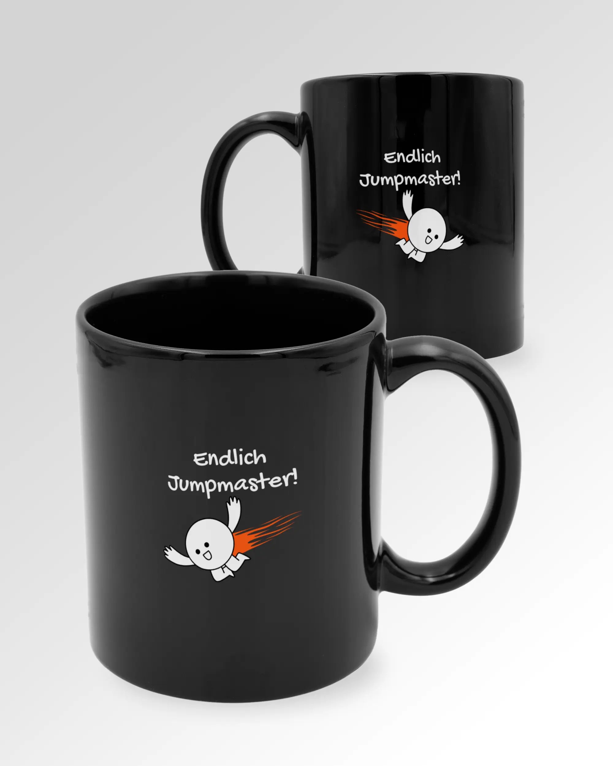 Variantenbild der beidseitig bedruckten Keramik Tasse von Maondo mit dem Design Endlich Jumpmaster in der Farbe Schwarz