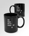 Variantenbild der beidseitig bedruckten Keramik Tasse von Maondo mit dem Design Abhängen in der Farbe Schwarz