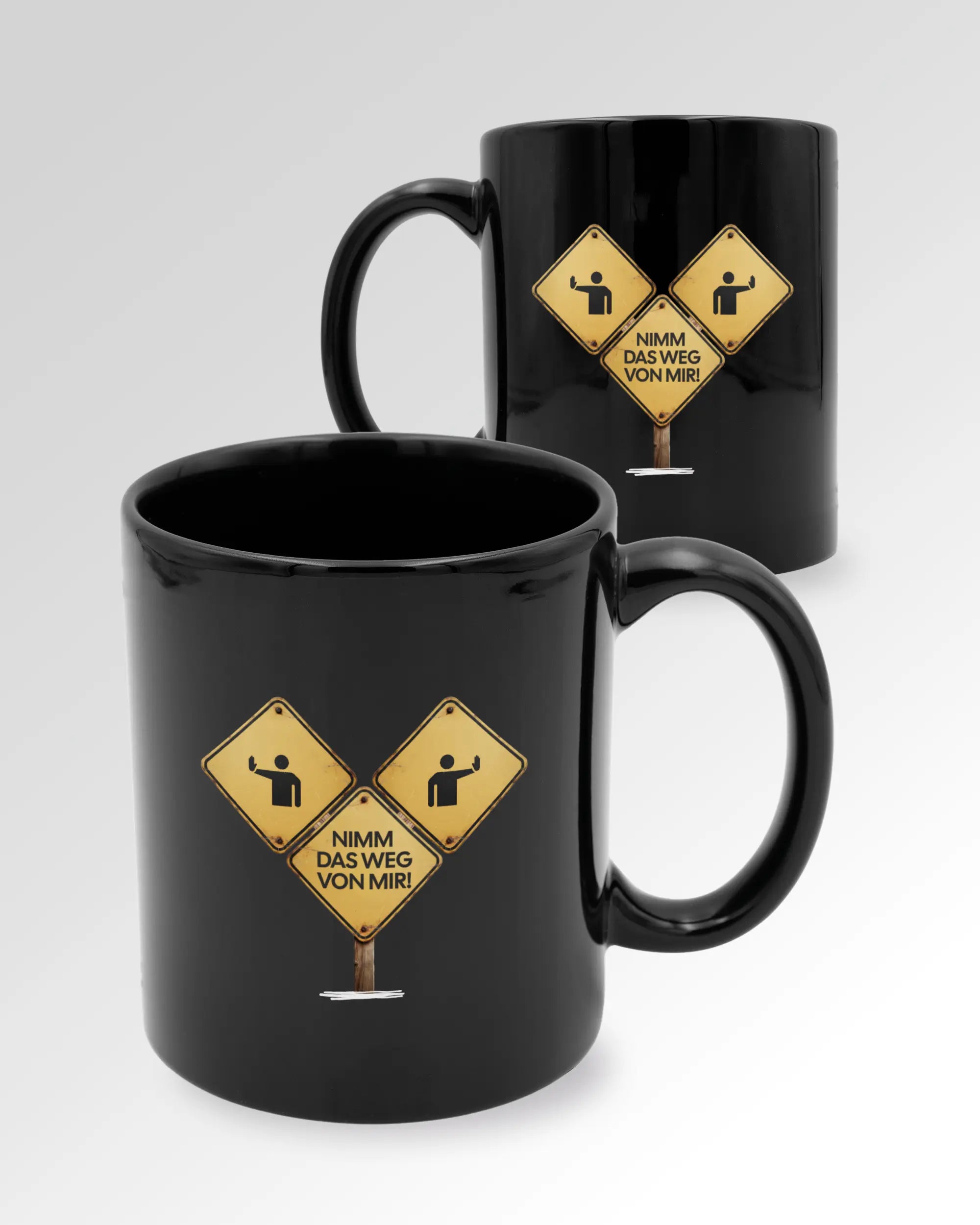 Seitenansicht der beidseitig bedruckten Keramiktasse von Maondo mit dem Design Schutzschild in der Farbe Black