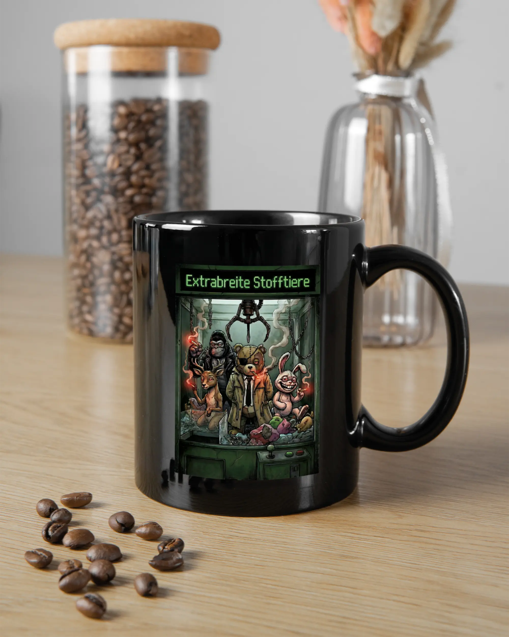 Küchentischansicht der rechten Seite der beidseitig bedruckten Keramiktasse von Maondo mit dem Design Extrabreit in der Farbe Black