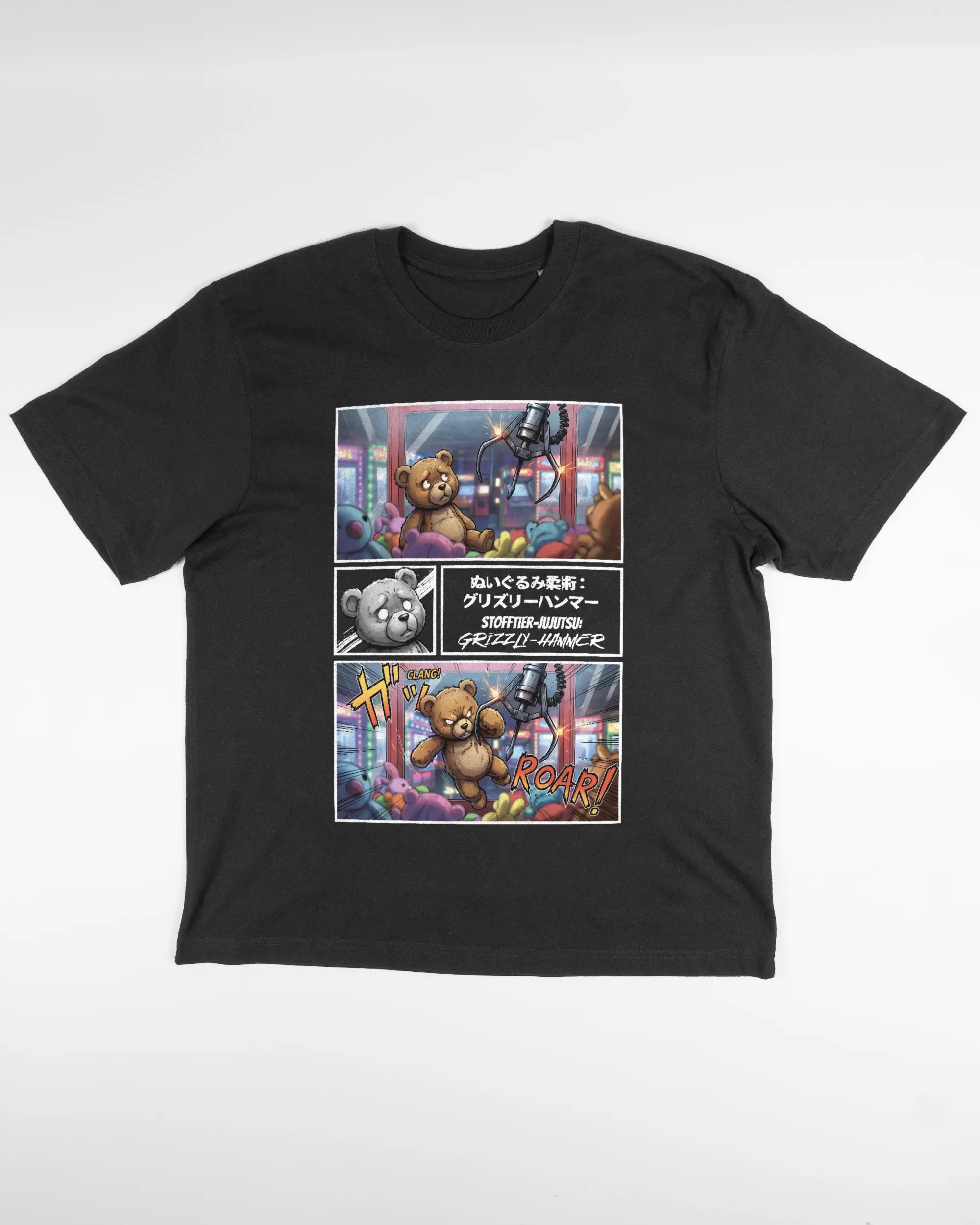 Vorderseite des Basic Unisex T-Shirt Oversized von Maondo mit dem Design Manga Stoff in der Farbe Black und in der Größe S flach auf den Boden gelegt
