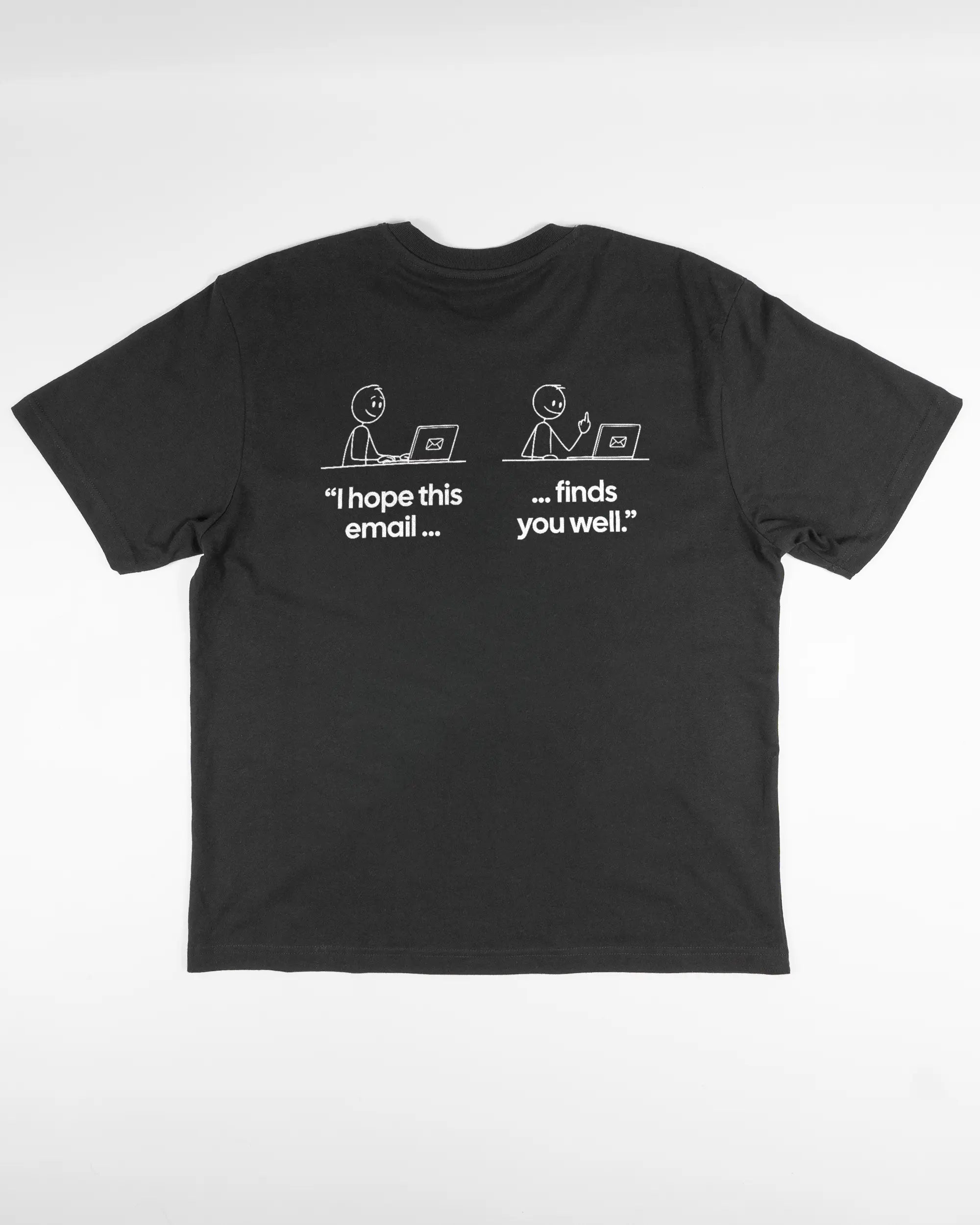 Rückseite des Basic Unisex T-Shirt Oversized von Maondo mit dem Design Found me not well in der Farbe Black und in der Größe S flach auf den Boden gelegt