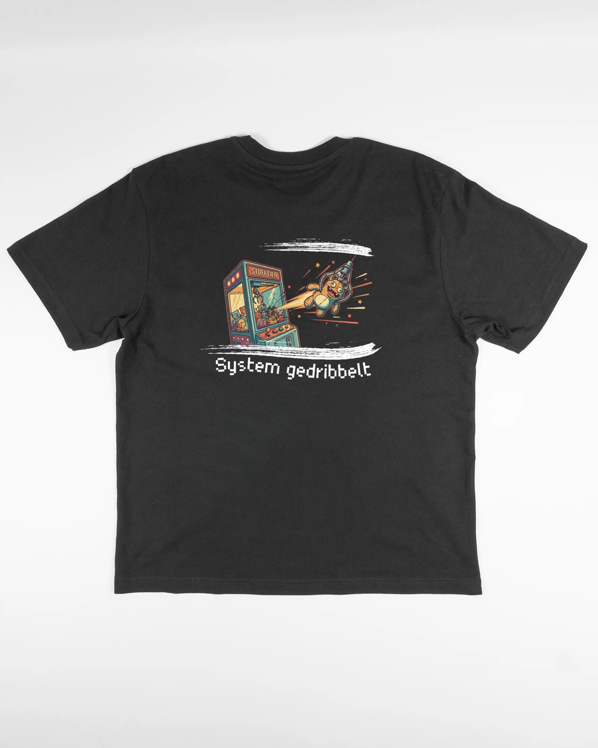 Rückseite des Basic Unisex T-Shirt Oversized von Maondo mit dem Design System gedribbelt in der Farbe Black und in der Größe S flach auf den Boden gelegt