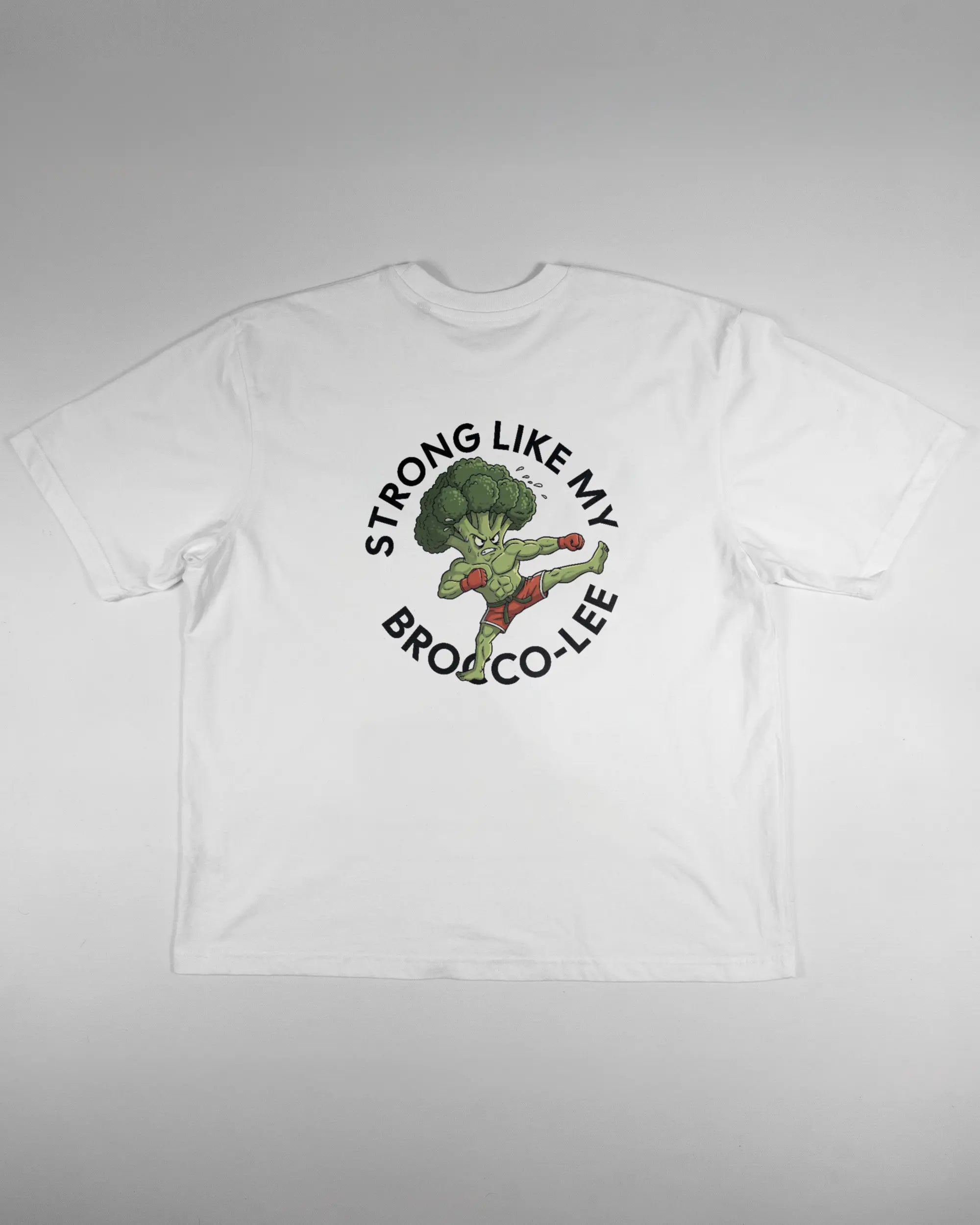 Rückseite des Basic Unisex T-Shirt Oversized von Maondo mit dem Design Brocco-Lee in der Farbe White und in der Größe L flach auf den Boden gelegt