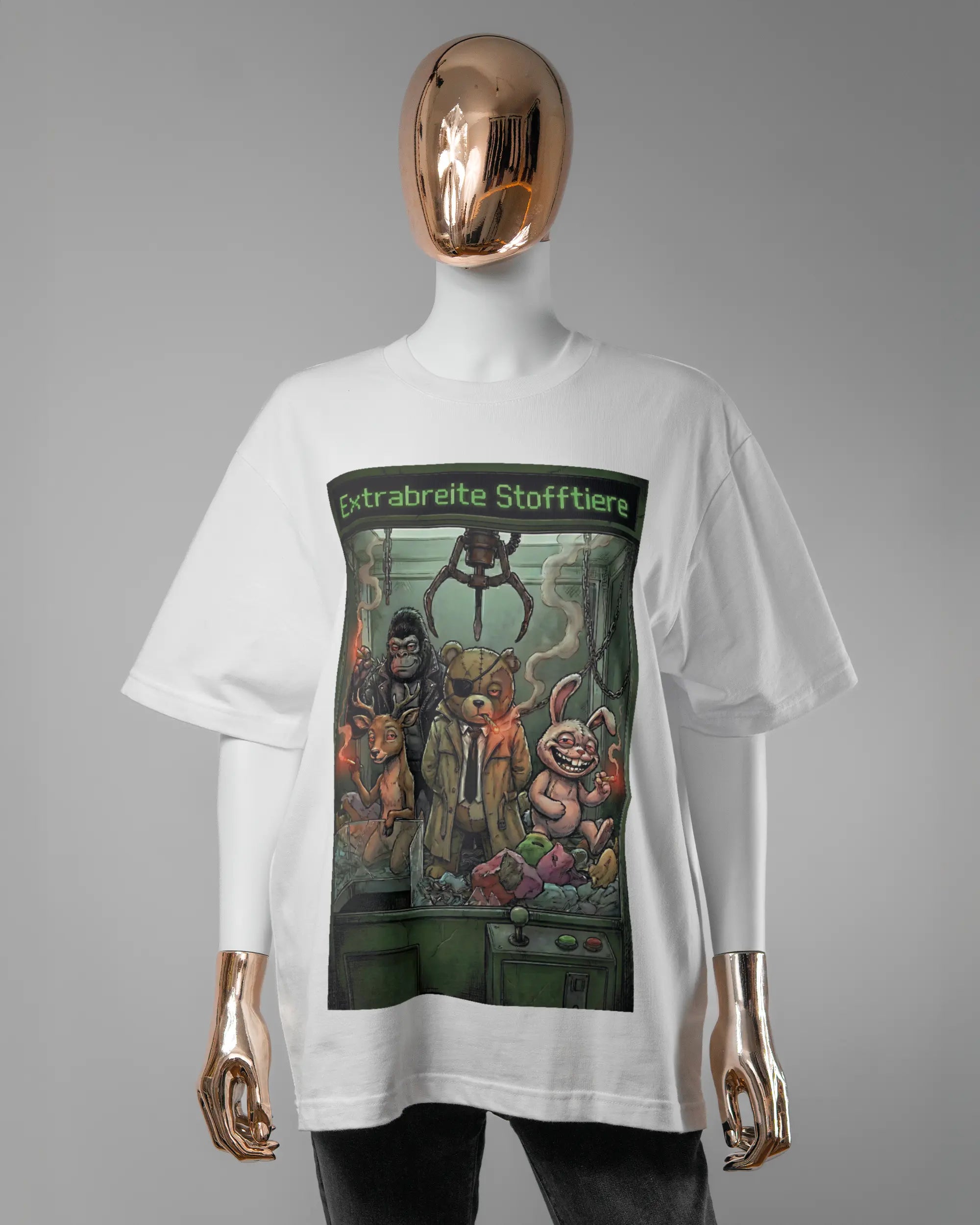 Vorderseite des Basic Unisex T-Shirt Oversized von Maondo mit dem Design Extrabreit in der Farbe White und in der Größe S getragen von einer femininen Puppe