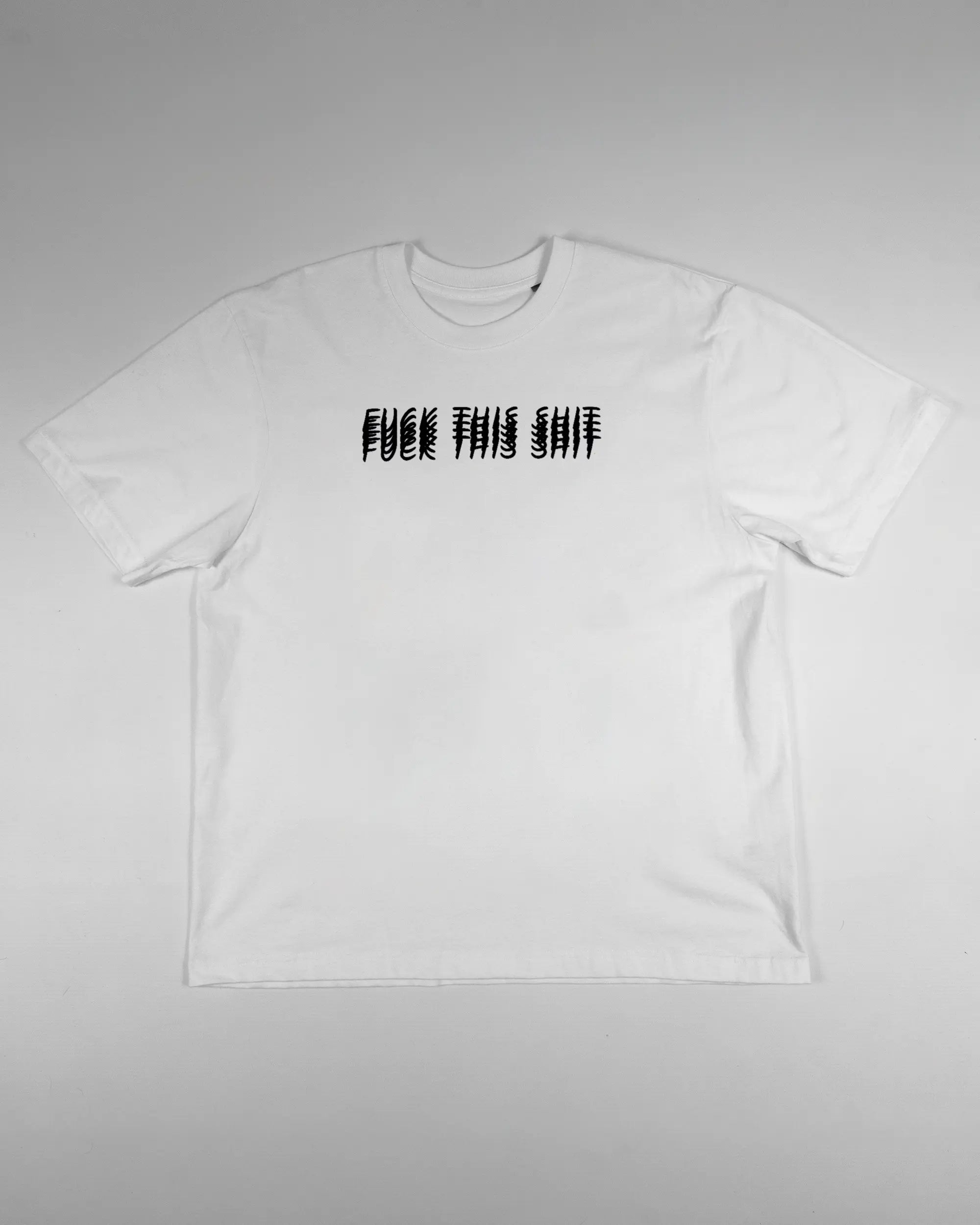Vorderseite des Basic Unisex T-Shirt Oversized von Maondo mit dem Design Hidden Message in der Farbe White und in der Größe S flach auf den Boden gelegt