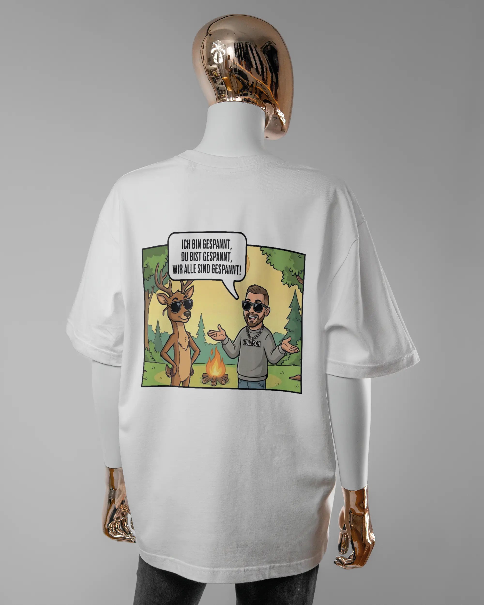 Rückseite des Basic Unisex T-Shirt Oversized von Maondo mit dem Design Vollspannung in der Farbe White und in der Größe S getragen von einer femininen Puppe