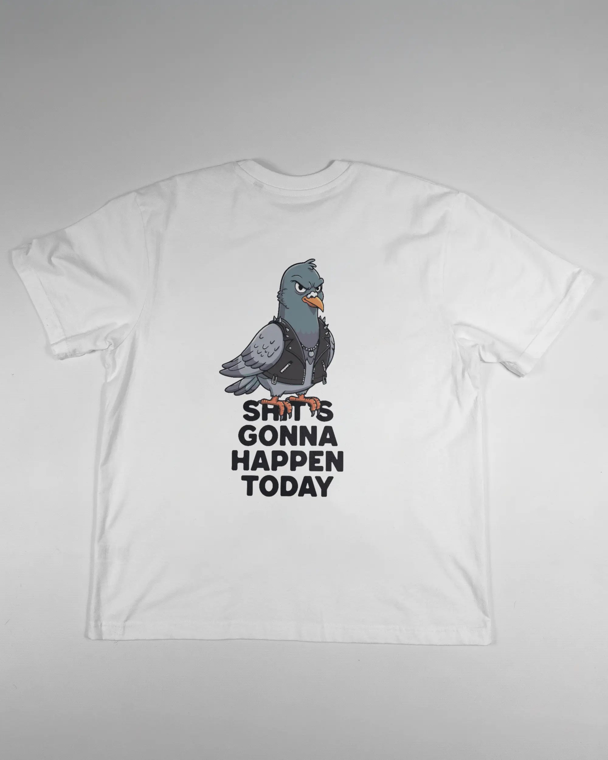 Rückseite des Basic Unisex T-Shirt Oversized von Maondo mit dem Design Pigeon Pun in der Farbe White und in der Größe S flach auf den Boden gelegt