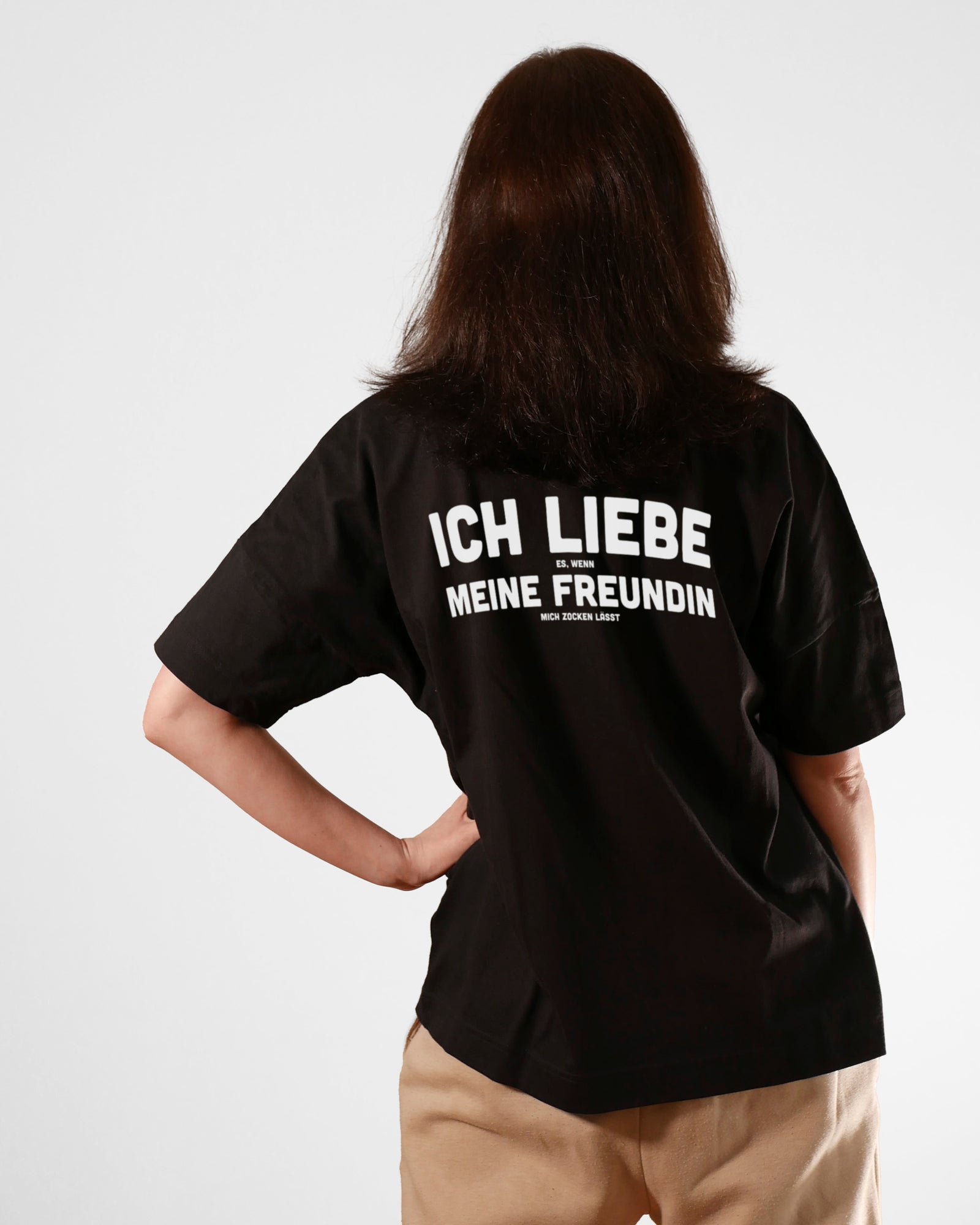 Ich liebe es, wenn meine Freundin mich zocken lässt | 3-Style T-Shirt