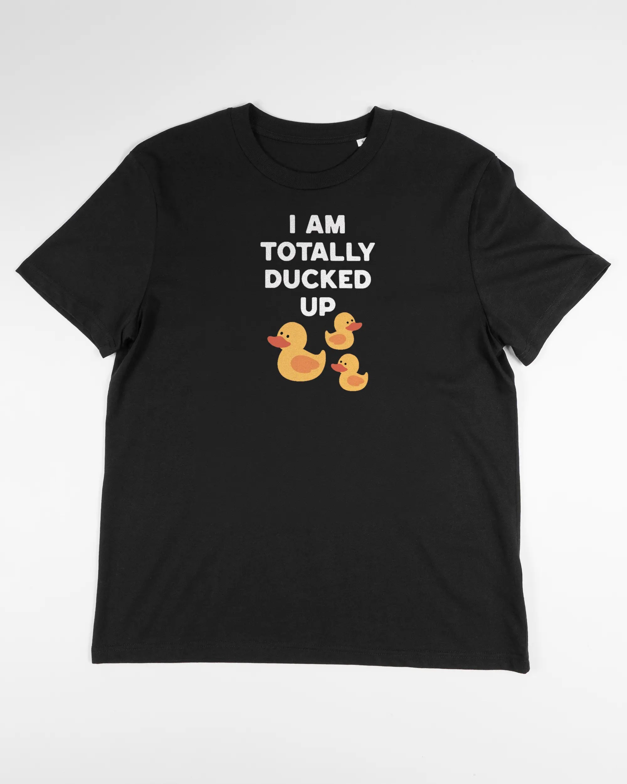 Vorderseite des Organic Unisex T-Shirt Casual von Maondo mit dem Design Ducked Up in der Farbe Black und in der Größe S flach auf den Boden gelegt