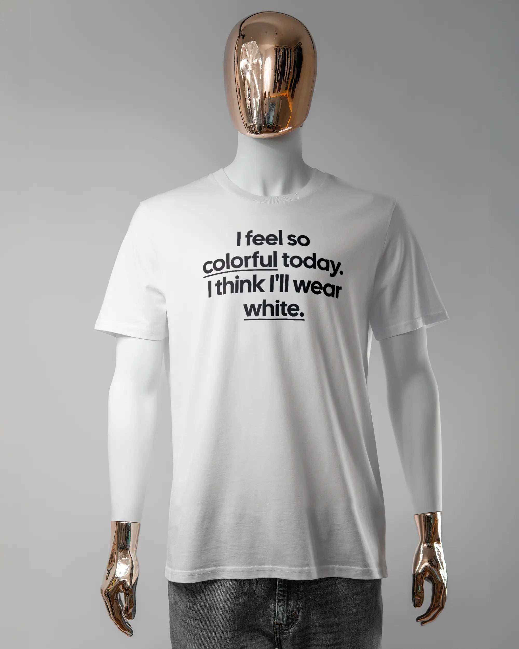 Vorderseite des Organic Unisex T-Shirt Casual von Maondo mit dem Design Colorful Day in der Farbe White und in der Größe L getragen von einer maskulinen Puppe