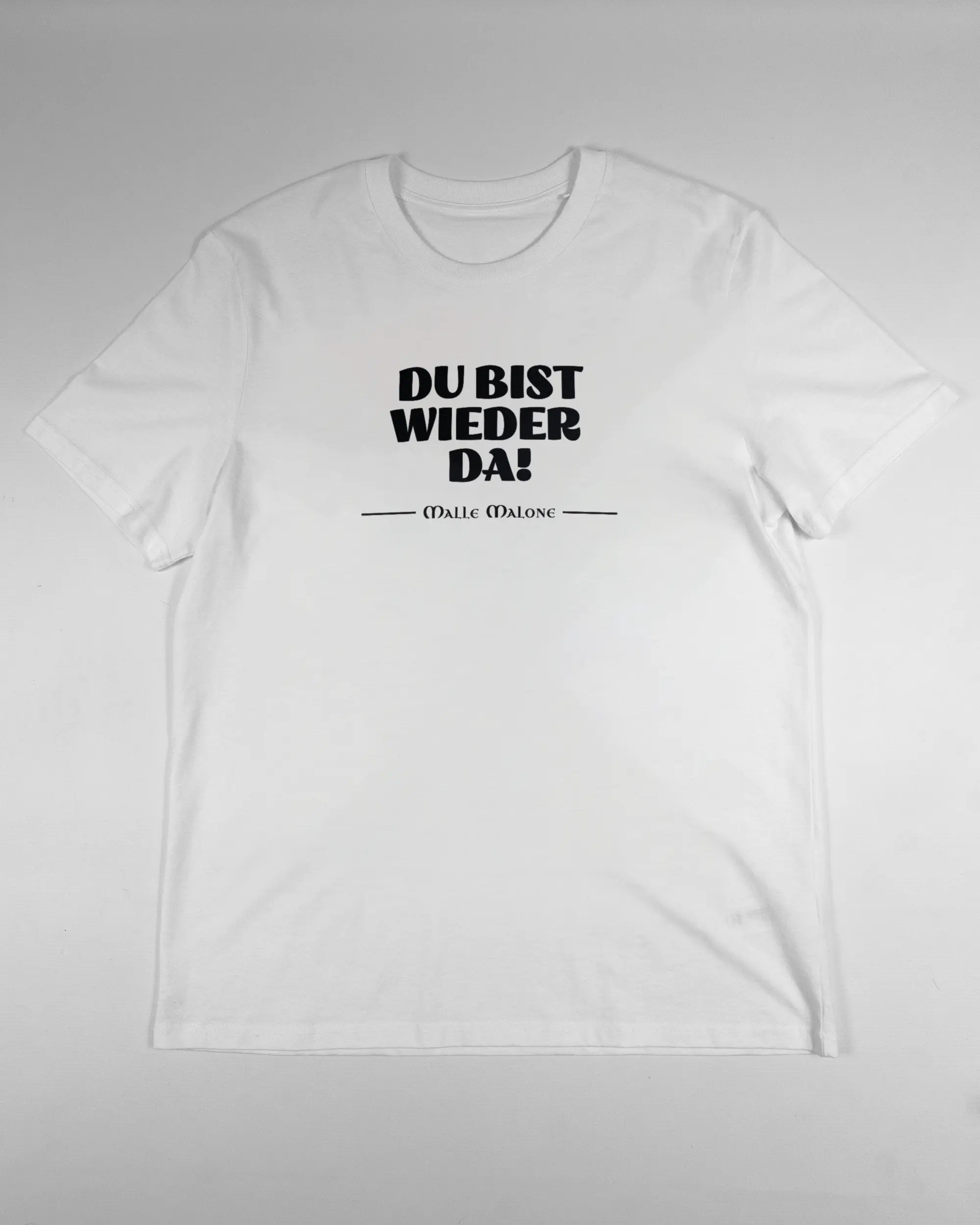 Vorderseite des Organic Unisex T-Shirt Casual von Maondo mit dem Design Wieder da in der Farbe White und in der Größe L flach auf den Boden gelegt