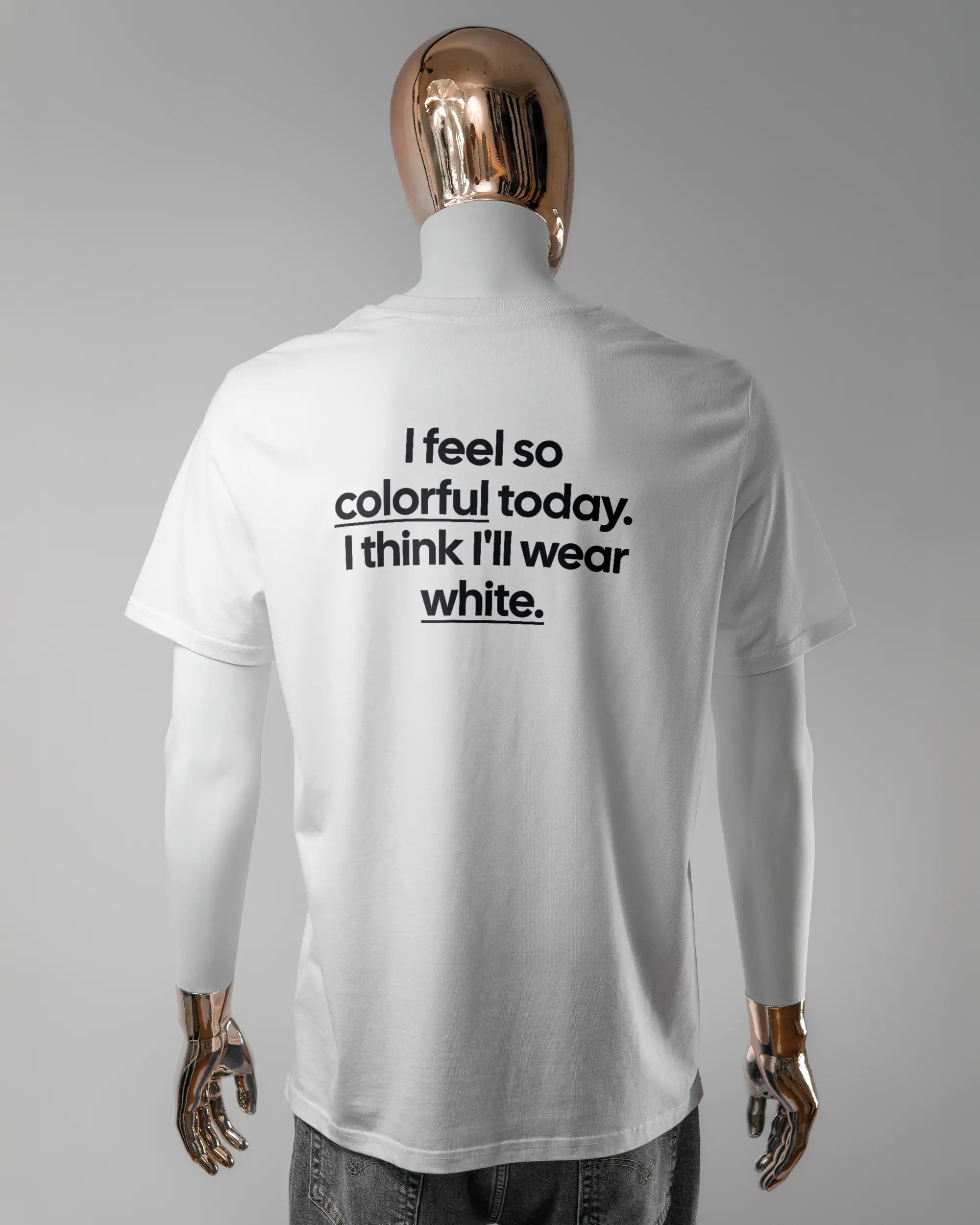 Rückseite des Organic Unisex T-Shirt Casual von Maondo mit dem Design Colorful Day in der Farbe White und in der Größe L getragen von einer maskulinen Puppe