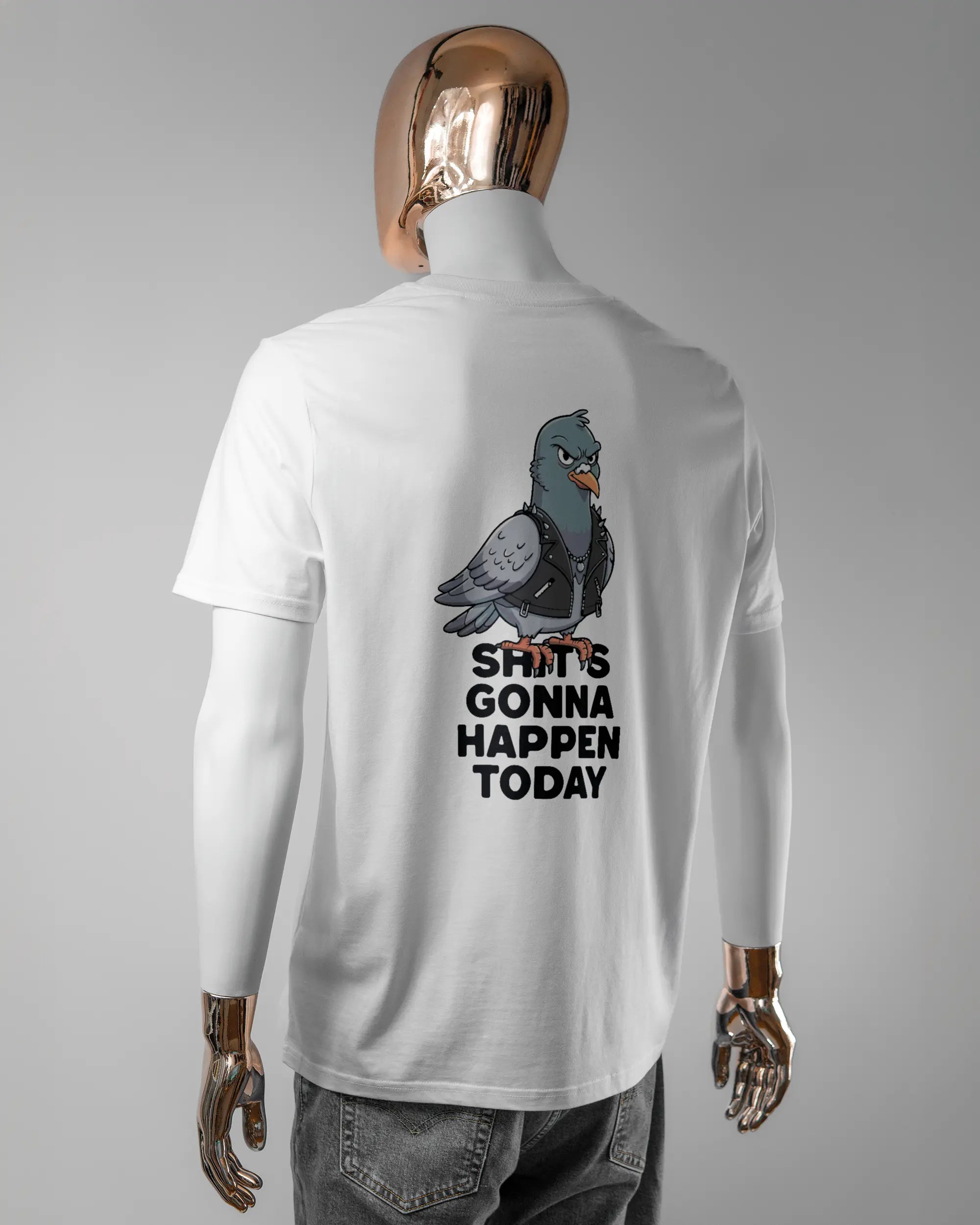Rückseite des Organic Unisex T-Shirt Casual von Maondo mit dem Design Pigeon Pun in der Farbe White und in der Größe L getragen von einer maskulinen Puppe