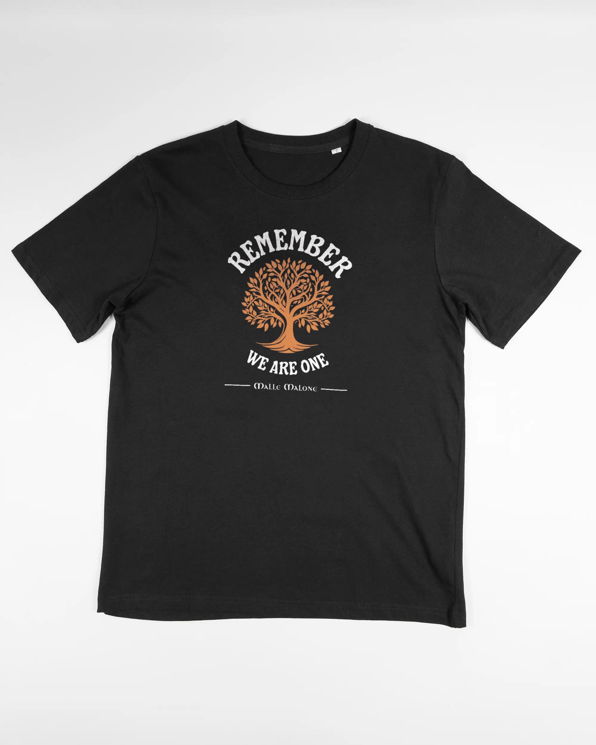 Vorderseite des Organic Unisex T-Shirt Relaxed von Maondo mit dem Design We are one in der Farbe Black und in der Größe S flach auf den Boden gelegt