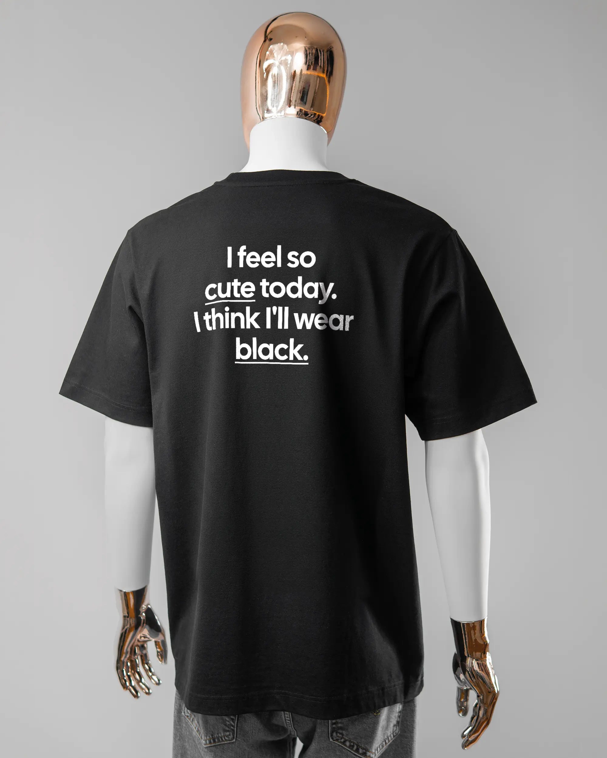 Rückseite des Organic Unisex T-Shirt Heavy Oversized von Maondo mit dem Design Colorful Day in der Farbe Black und in der Größe L getragen von einer maskulinen Puppe