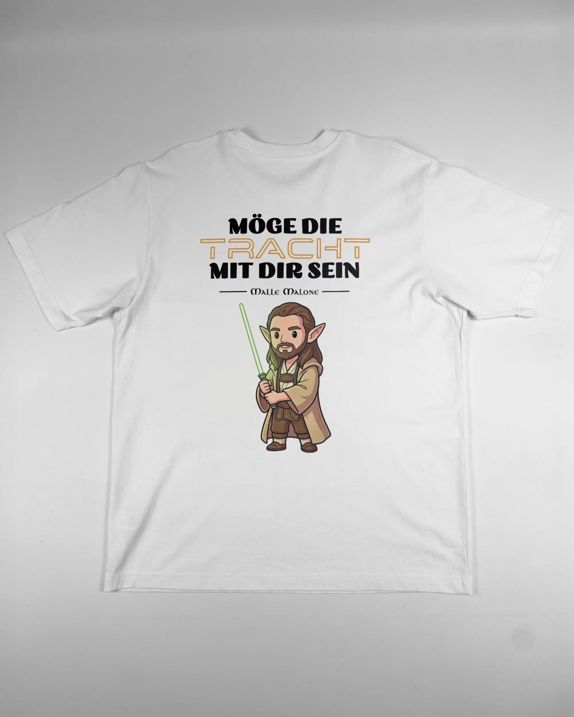 Rückseite des Organic Unisex T-Shirt Heavy Oversized von Maondo mit dem Design Tracht mit dir in der Farbe White und in der Größe L flach auf den Boden gelegt