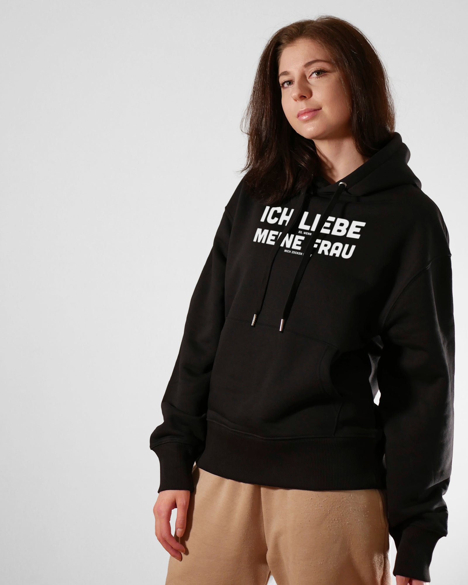 Ich liebe es, wenn meine Frau mich zocken lässt | 3-Style Hoodie