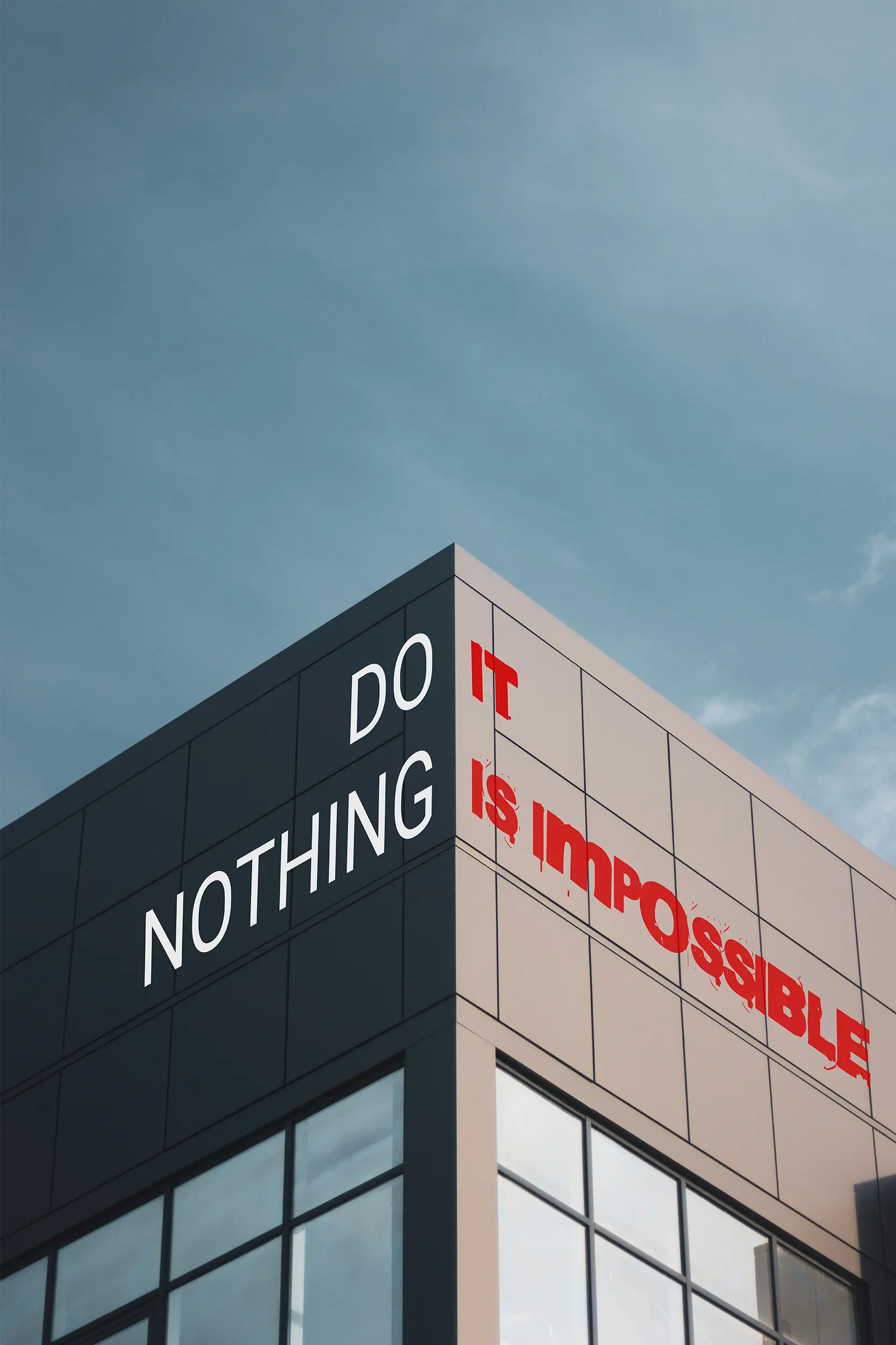 Frontalansicht des Poster Plate Designs Do Nothing in der Originaldatei