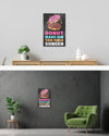 Wandansicht des Poster Plate Designs Donut Worry im Metallic Style in der Größe Main (40 x 60 cm)