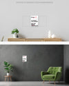 Wandansicht des Poster Plate Designs Write your story im Metallic Style in der Größe Mini (20 x 30 cm)